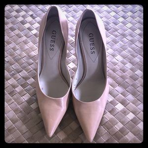 Guess: 4” Pointed Nude Heels